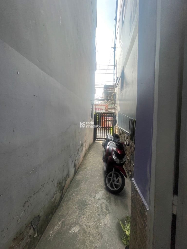 NHÀ 3 TẦNG, HẺM ÂU DƯƠNG LÂN, P. RẠCH ÔNG, TRUNG TÂM QUẬN 8, NGANG 4M, KHÔNG QH, 3,3T