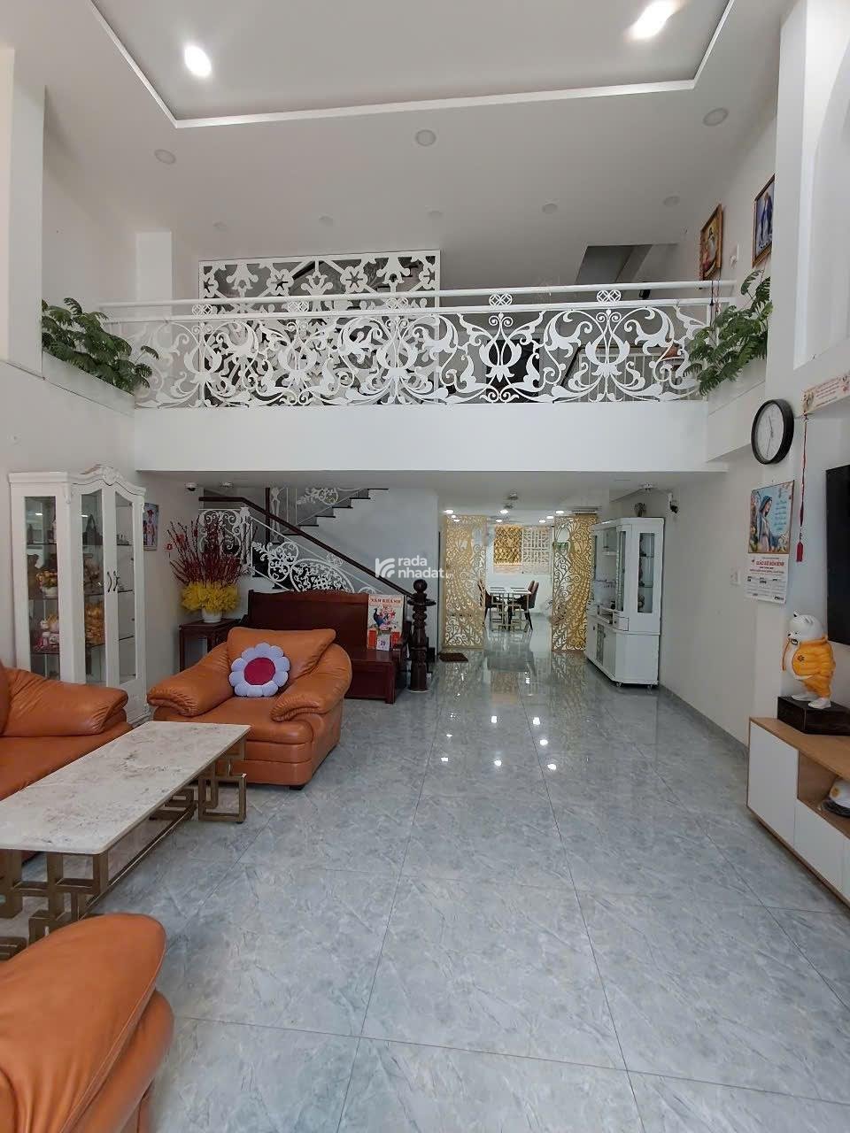 BÁN NHÀ HẺM XE HƠI NGUYỄN KIỆM, P3 GÒ VẤP, 120M2, 5 TẦNG, NHÀ ĐẸP Ở NGAhạm Văn Đồng, Bạch Đằng