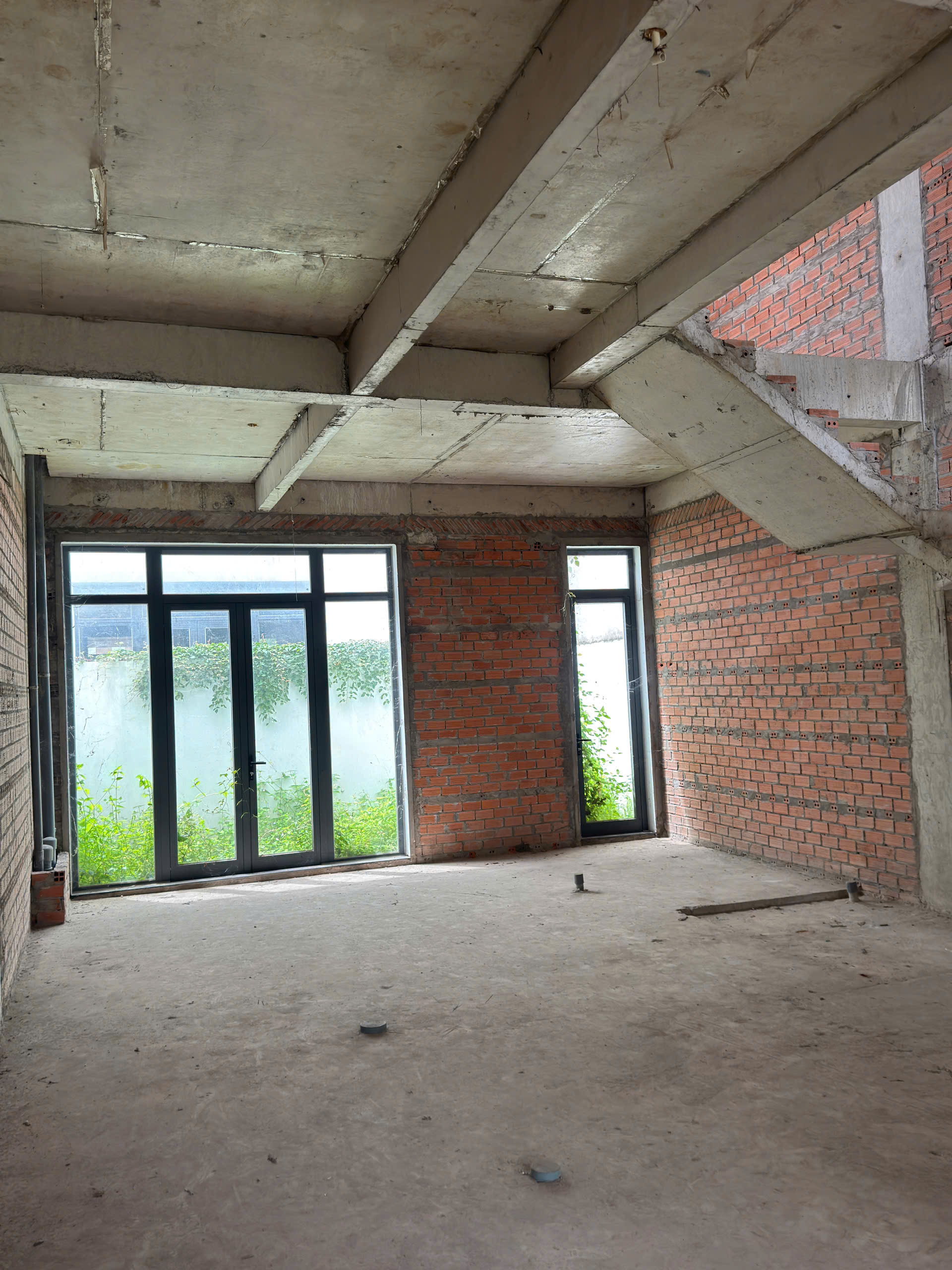 96.8m2 - Giá 12.2 tỷ nhà thô 3 tầng - Nhà phố Lavila Nguyễn Hữu Thọ