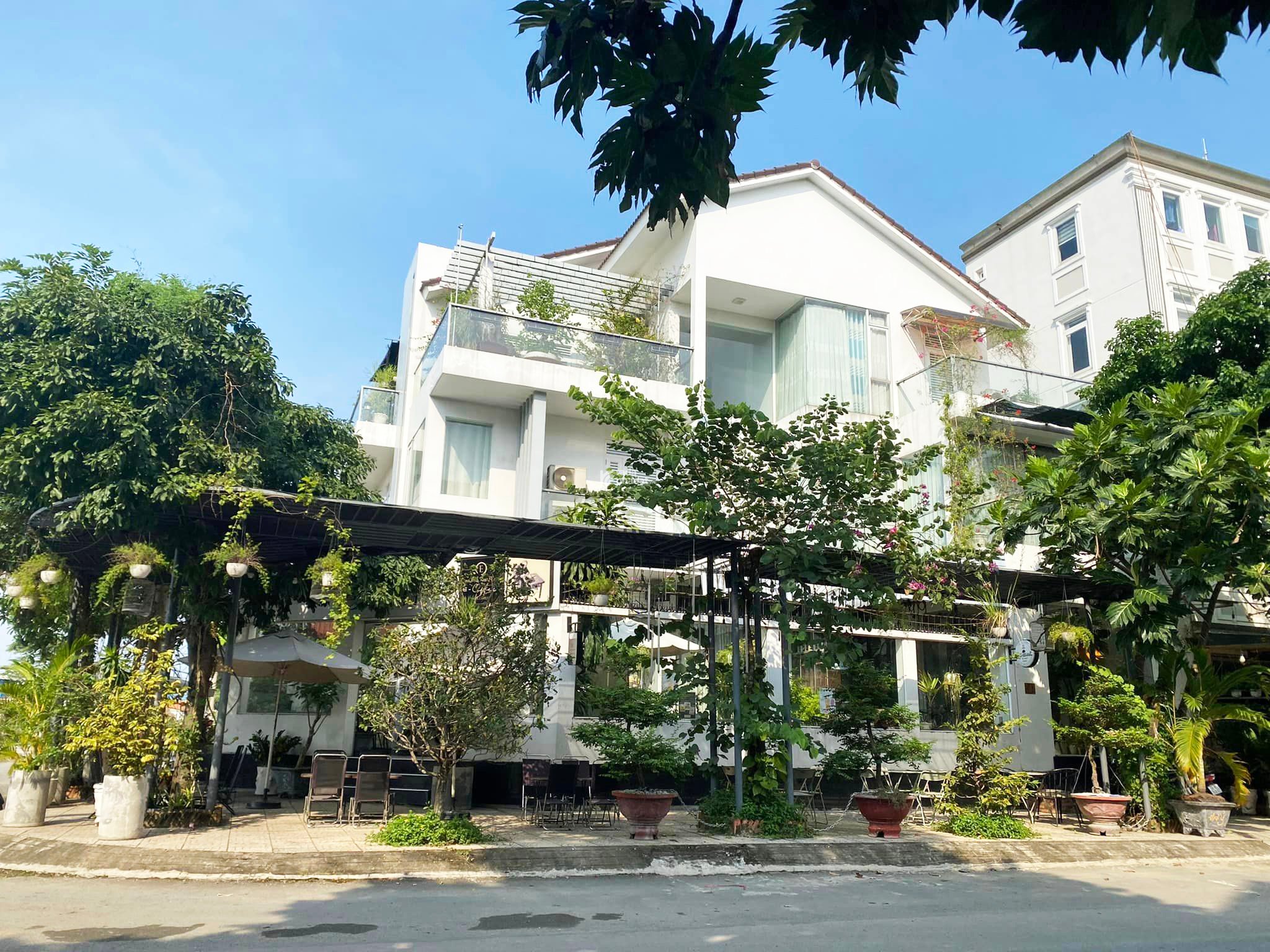 Siêu biệt thự khu Tên Lửa 454m2 ngang 21m lô góc, dân trí cao, SHR hoàn công, 48.9 tỷ TL