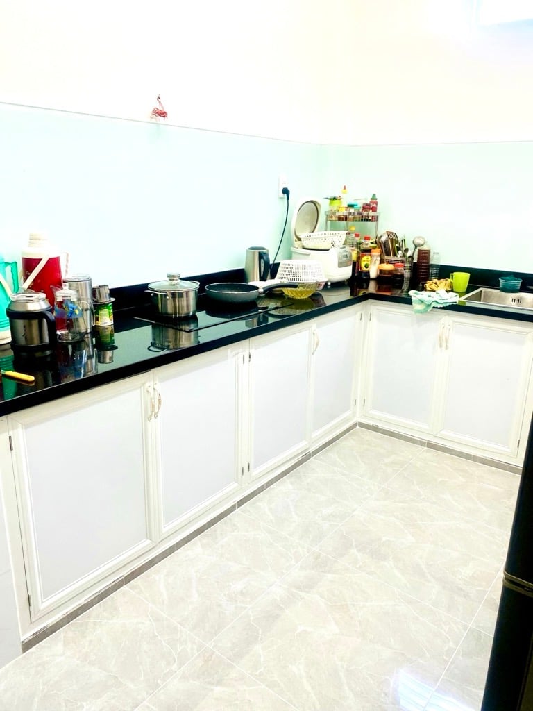 NHÀ MT ĐƯỜNG SỐ CẠNH CHỢ LONG THẠNH MỸ 95M CHỈ 5.x TỶ(TL), CẠNH VINHOME Q9