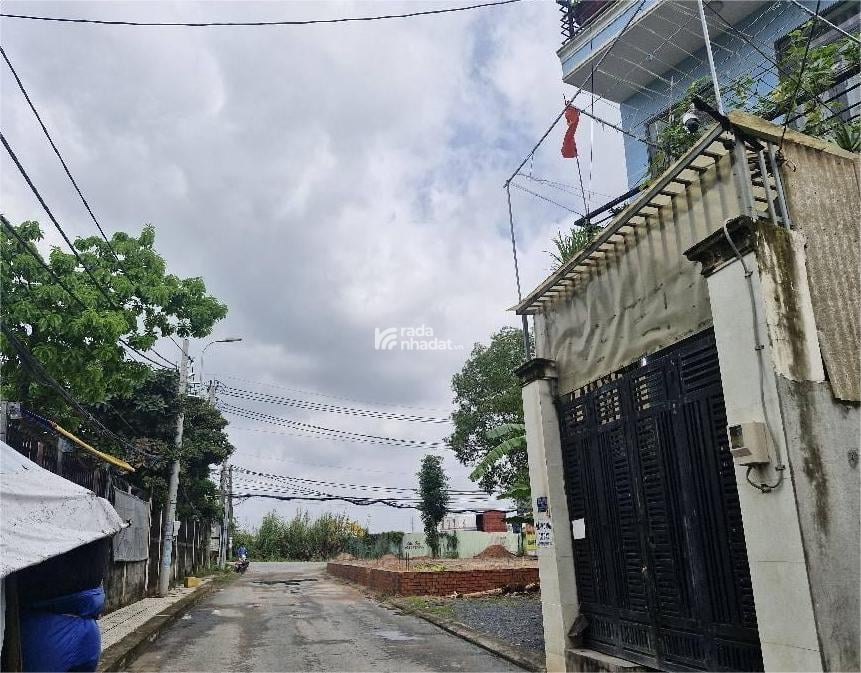 ĐẤT HXT DT 100M2 GIÁ 5.xTỶ SÁT VINHOMES GRAND PARK Q9, NGUYỄN XIỂN