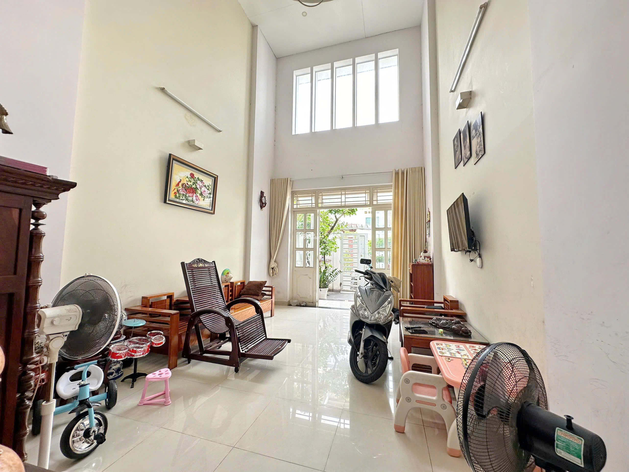 Bán nhà 7L đường 7L cư  xá ngân hàng quận 7 