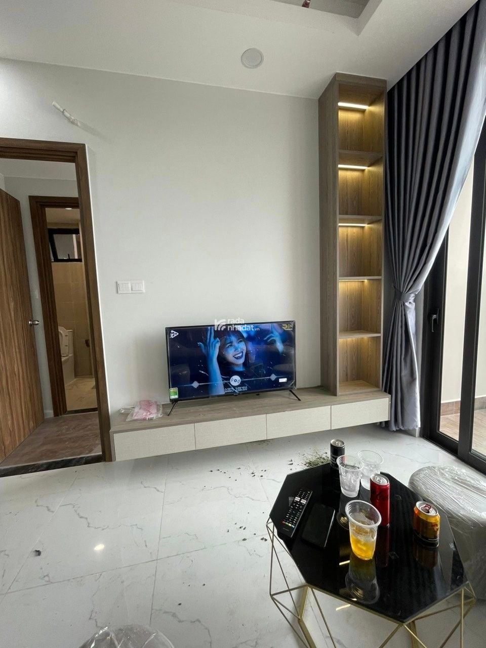 Cần bán gấp căn hộ 2pn - 67m2 tầng 15. Ecoxuan - lái thiêu - thuận an. Sổ hồng riêng giá 1,79 tỷ