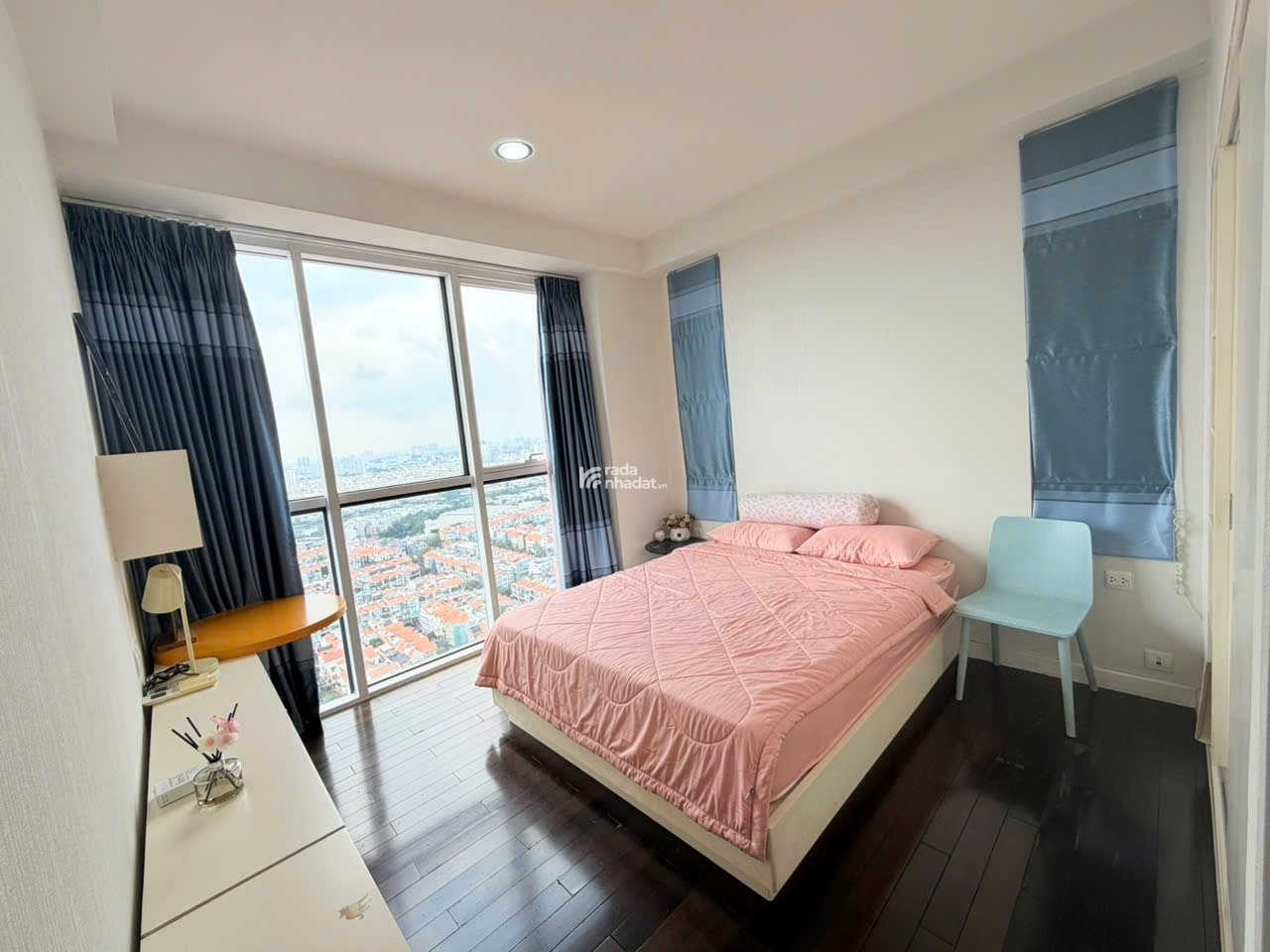 Bán căn hộ Sunrise South City - Tháp V1 tầng 29