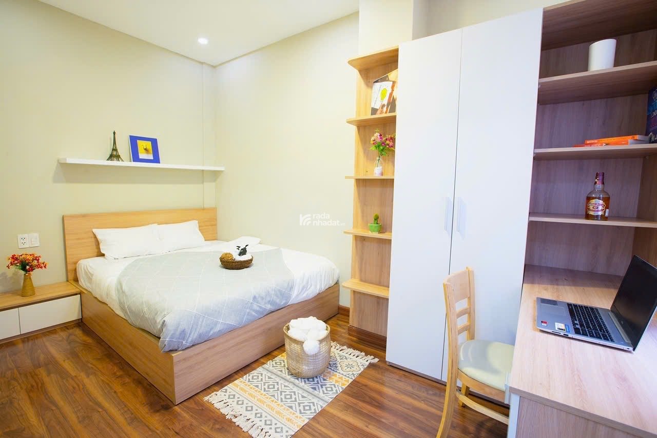 Căn Hộ 1PN Cửa Sổ Lớn Gần Nhà Thờ Tân Định Quận 1