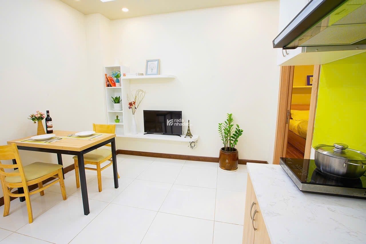 Căn Hộ 1PN Cửa Sổ Lớn Gần Nhà Thờ Tân Định Quận 1