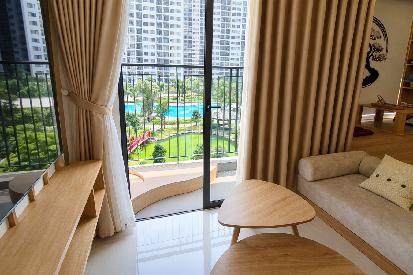 Căn 2PN1 đẹp S10.06 The Origami, diện tích 69,50m2, giá 4,48tỷ