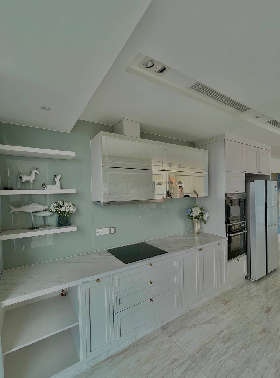 Cho thuê căn hộ Vinhomes Đồng Khởi Q1, 170m2, thiết kế lại 2pn 2wc