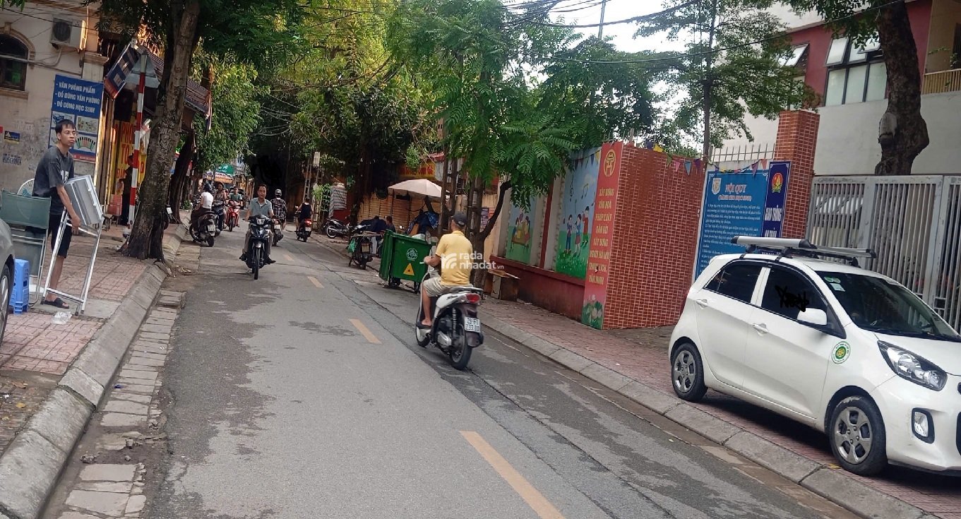 HOÀNG QUỐC VIỆT - MẶT PHỐ TƯƠNG LAI - SỔ NỞ HẬU - MẶT TIỀN KHỦNG - 36M2 - 8.6 TỶ