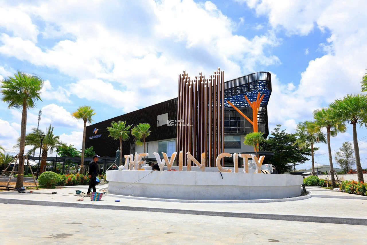 Tặng full nội thất GỖ AN CƯỜNG cho 300 căn."Booking 20tr có hoàn lại"