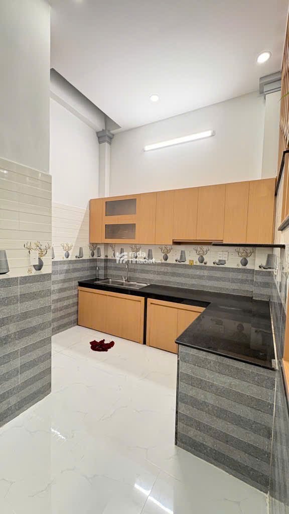 Nhà Phố 4 Tầng Xe Hơi Chạy Tới Cửa Đẹp Lung Linh Vào Ở Ngay Thới An 32 Quận 12