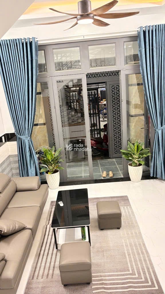 Nhà Phố 4 Tầng Xe Hơi Chạy Tới Cửa Đẹp Lung Linh Vào Ở Ngay Thới An 32 Quận 12