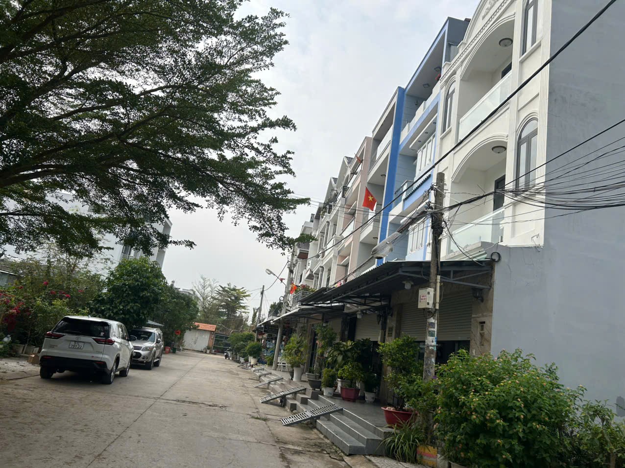 BÁN NHÀ GIÁ RẺ - MẶT TIỀN NGANG RỘNG GẦN 6M SỐ 1806 HUỲNH TẤN PHÁT - NHÀ BÈ 