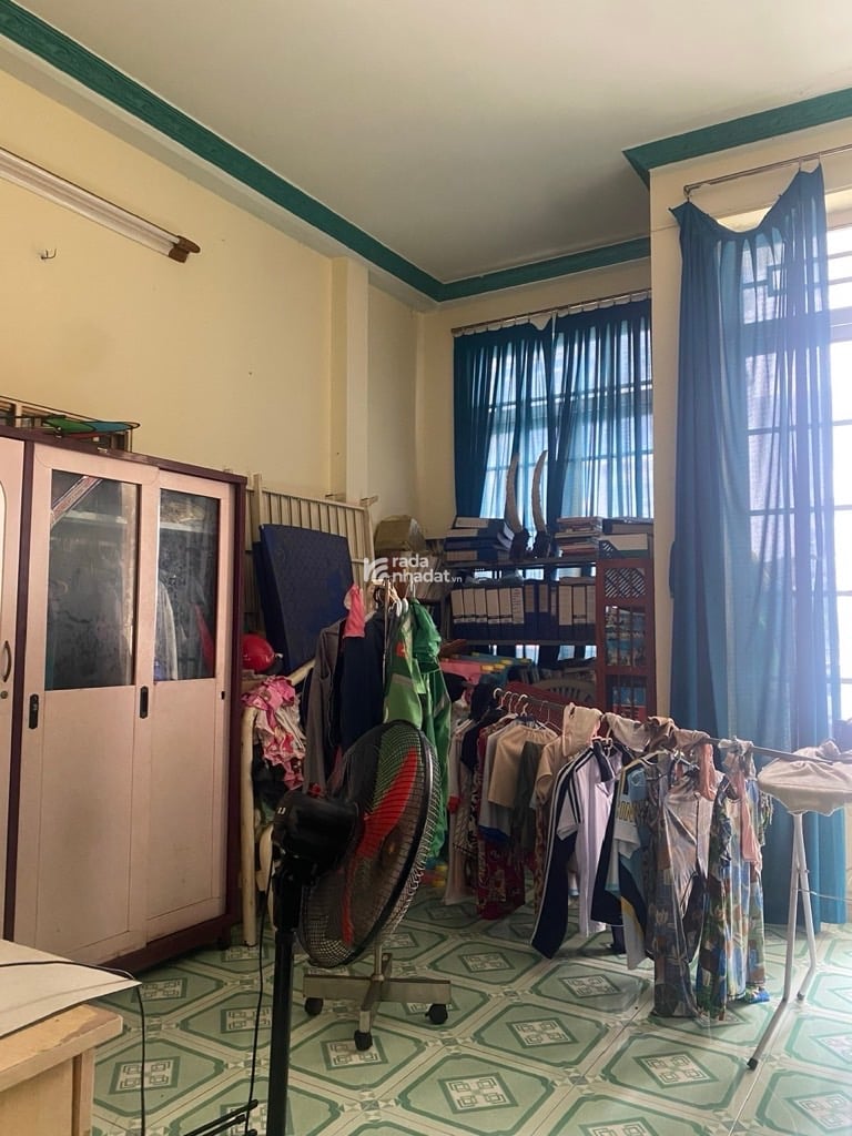 NHÀ 3 TẦNG, 4 PN, HẺM 17 MỄ CỐC, P. 15, QUẬN 8, 46M2