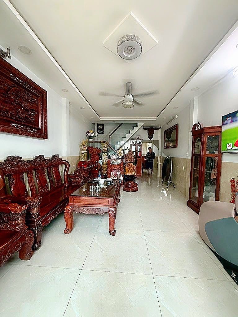 bán nhà gần lê trọng tấn đại học công thương tân kỳ tân quý