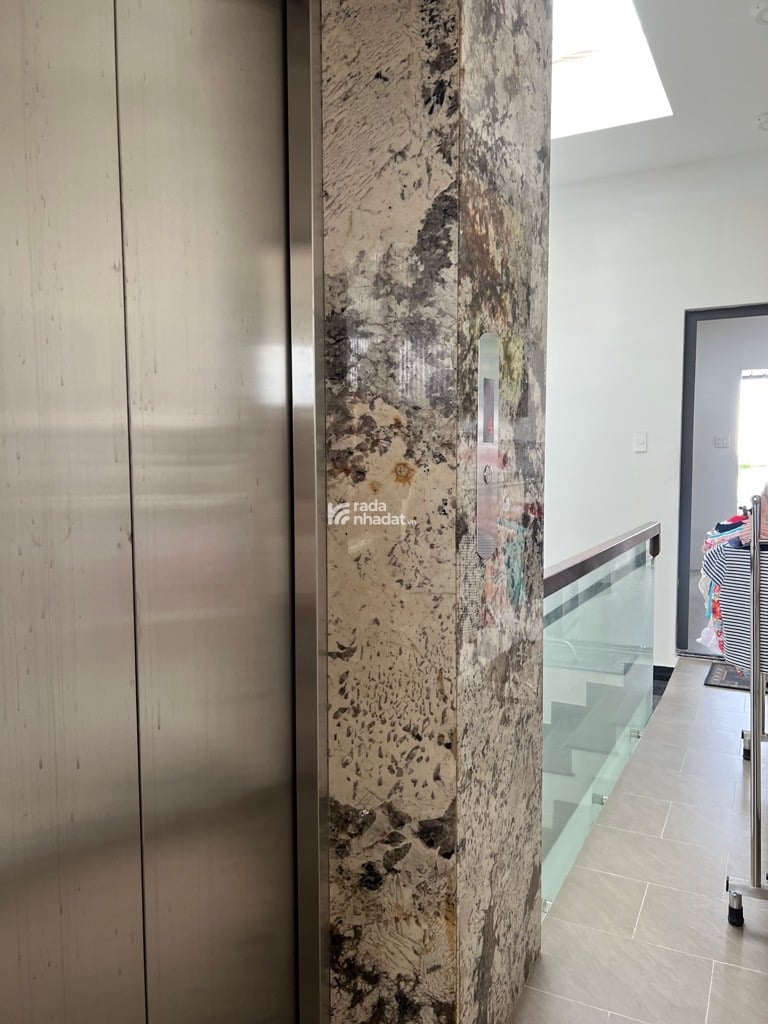 NHÀ 5 TẦNG MỚI ĐẸP - 81M2 - 6PN - HẺM RỘNG 10M THÔNG - KHU VIP TÂN BÌNH - 17 TỶ 500