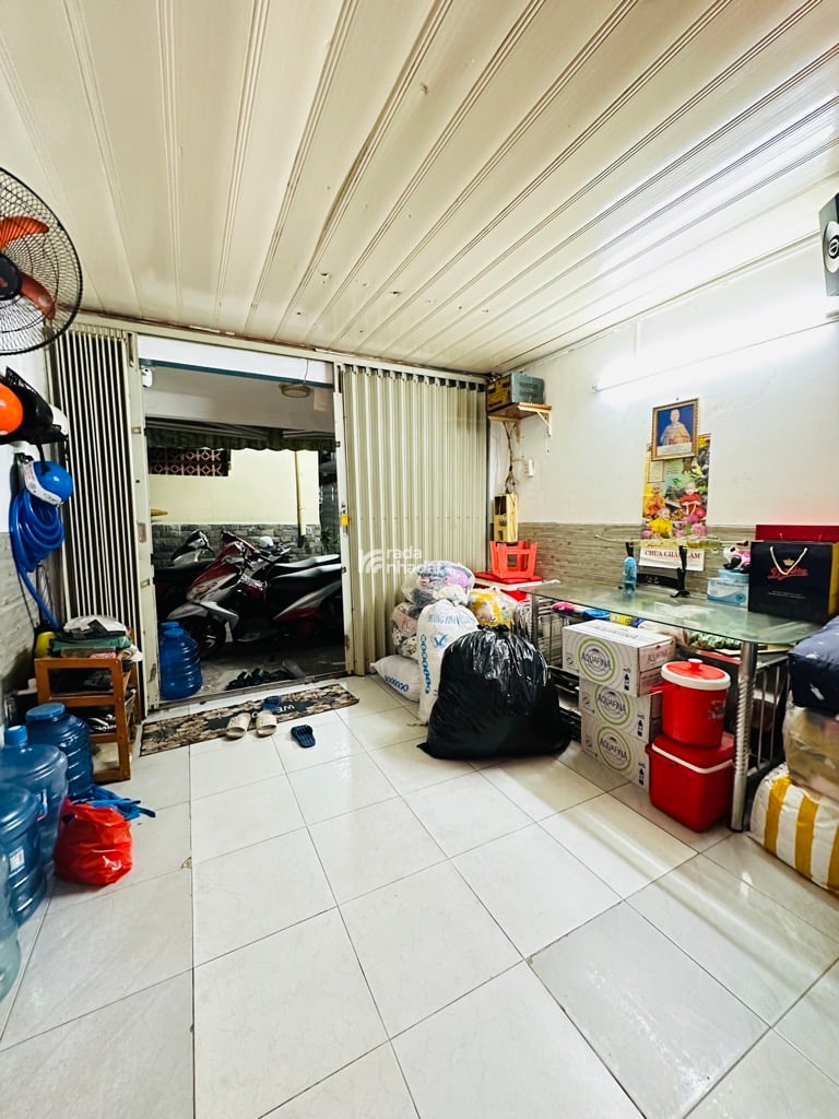 SÁT Q1. HẺM XE HƠI XÔ VIẾT NGHỆ TĨNH, BÌNH THẠNH, 28M2 MỚI Ở NGAY. GIẢM 350TR CHỈ CÒN 2.65T TL 