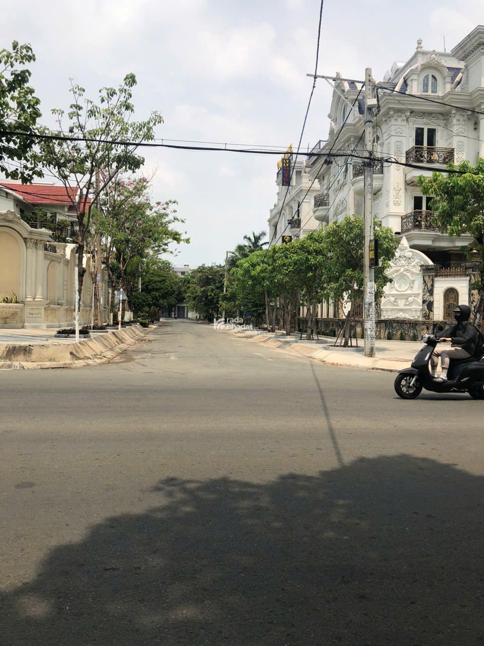 SIÊU BIỆT THỰ 3 TẦNG MẶT TIỀN LÔ GÓC AN DƯƠNG VƯƠNG 170M2 NGANG KHỦNG 10M NHIK 16TỶ 