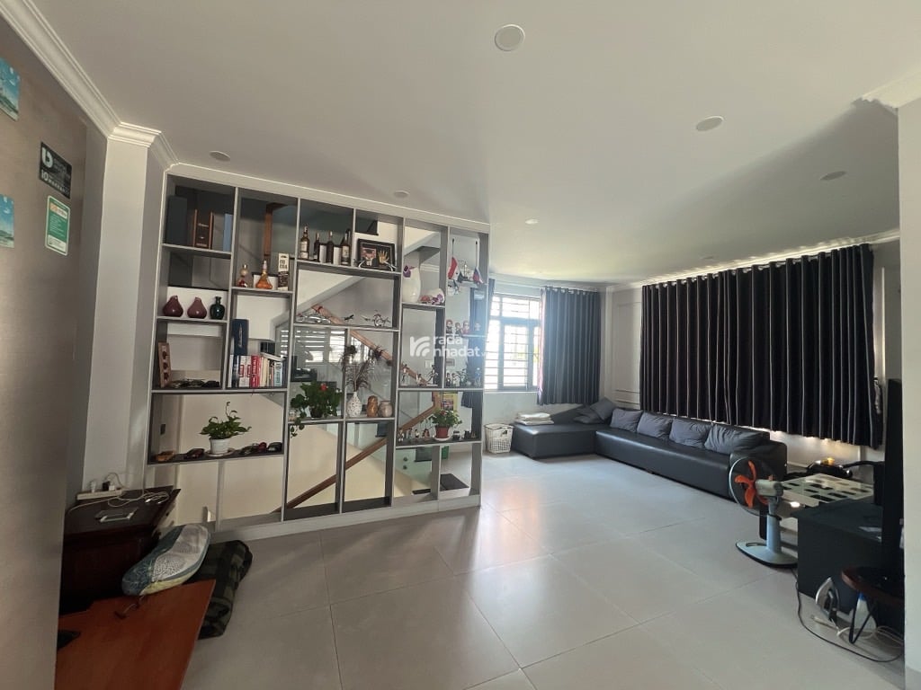 Biệt thự ngang 12m 135m2 An Lạc Bình Tân, sân đậu oto, gần MT, dân trí cao, nhỉnh 9 tỷ TL