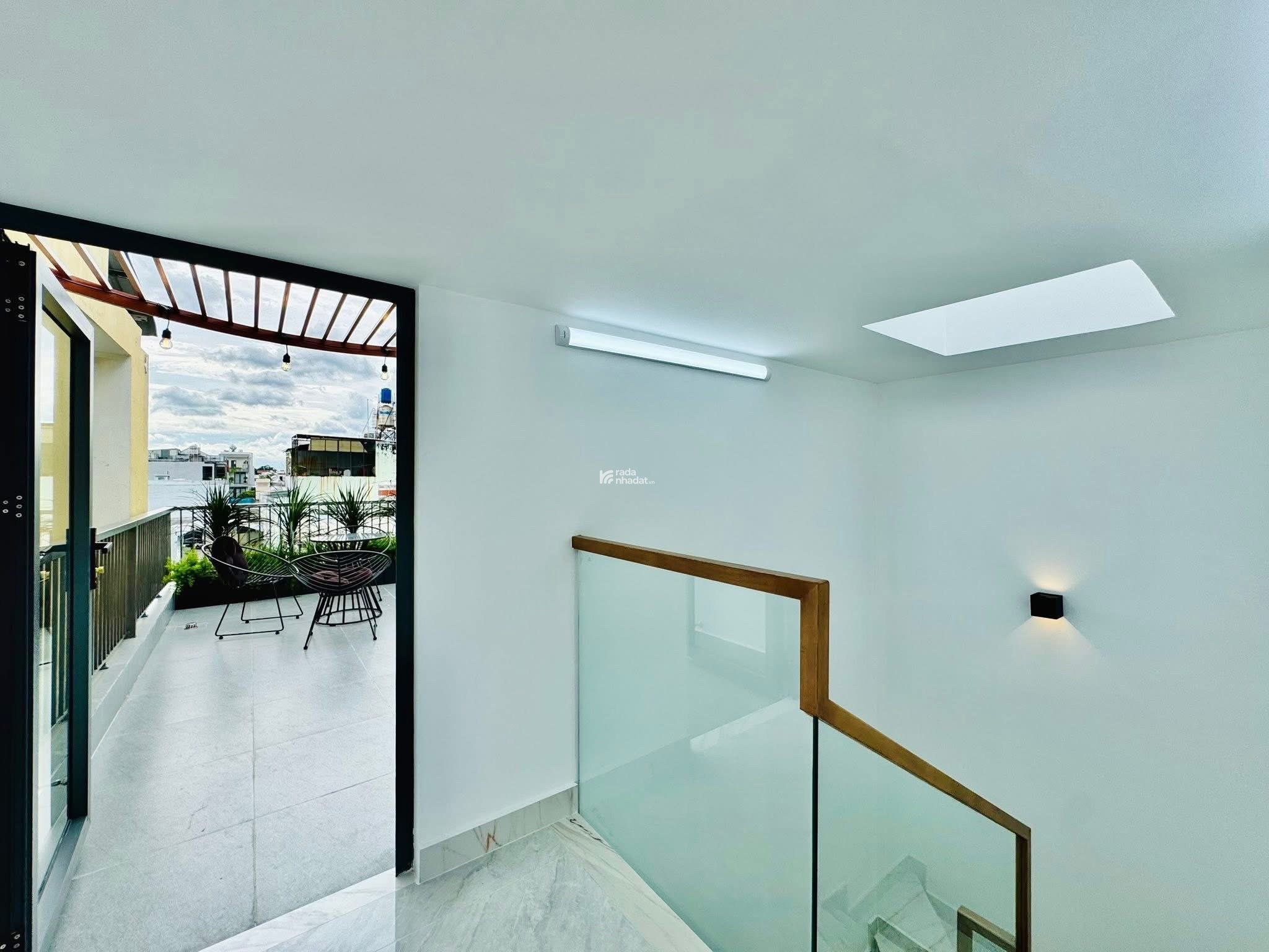 SIÊU PHẨM TRUNG TÂM GÒ VẤP – NHÀ XÂY MỚI 4 LẦU – FULL NỘI THẤT CAO CẤP – HẺM XE HƠI 5M – 8.25 TỶ