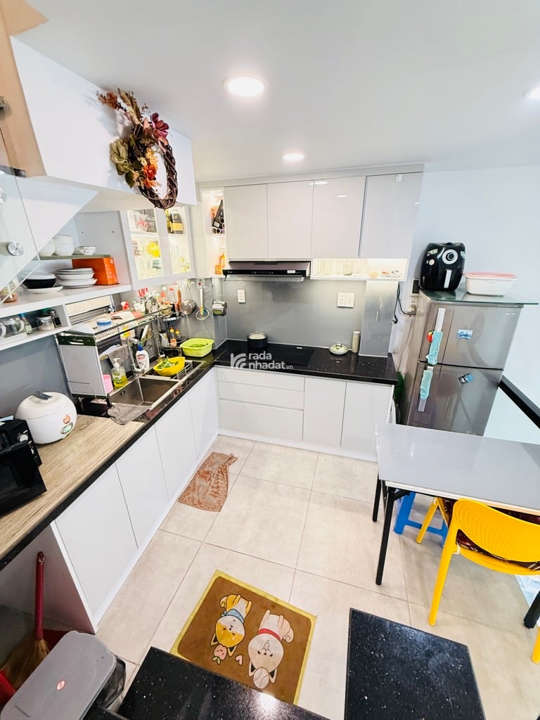 Bán gấp nhà phố 4 tầng mới, Vòng xoay Lý Thái Tổ Q3, DTSD 81m2, Giá 6,5 tỷ TL