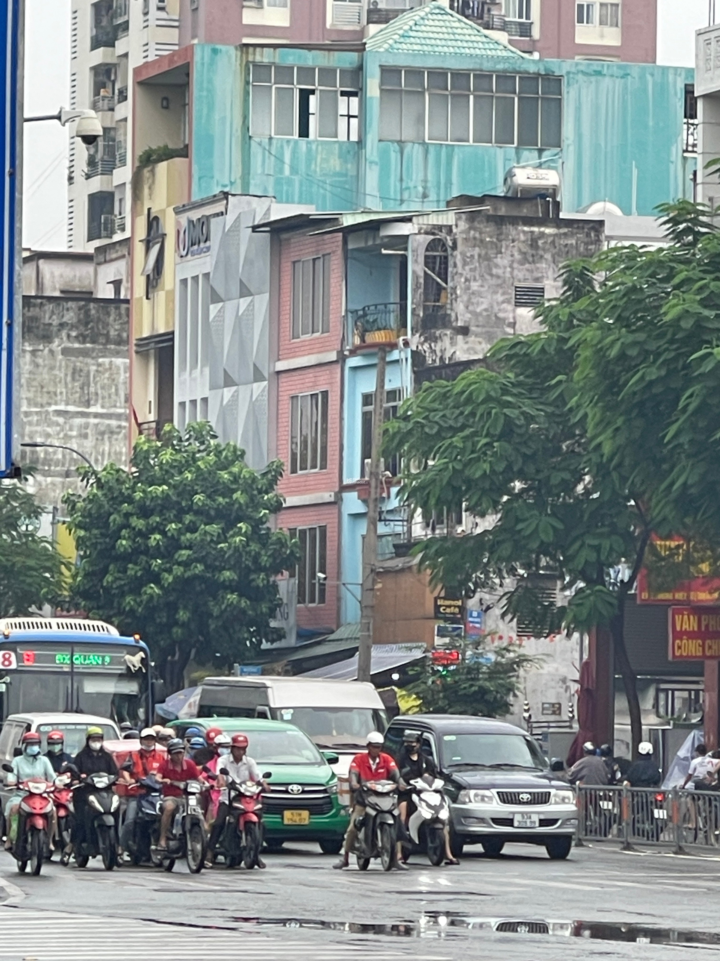 Nhà Mặt tiền đường lý thường kiệt gần ngã tư Bắc Hải4Tầng Ngang RộngLề rộng 6m 