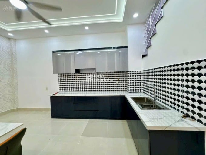 SUẤT ĐẶC BIỆT ! CHỈ 4Tỷ1 TRIỆU- SỞ HỮU NHÀ Đ. NGUYỄN ĐÌNH CHIỂU - P5- QUẬN 3 - SỔ RIÊNG