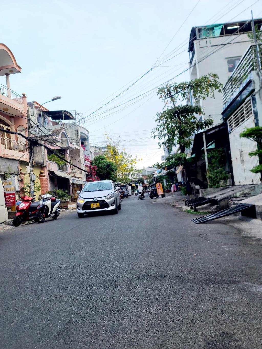 BÁN NHÀ MẶT TIỀN 48M2 4 TẦNG CHỈ 7.7 TỶ KHU VIP TÊN LỬA GIÁP QUẬN 6 GẦN CÔNG VIÊN PHÚ LÂM