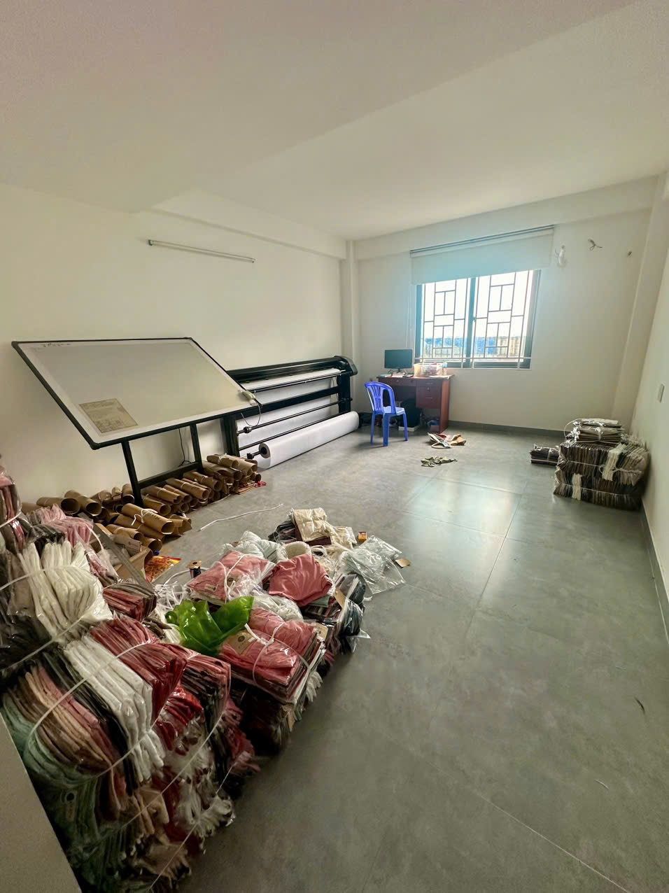 Nhà HXH 8m Trịnh Đình Trọng, 88m2, 5 tầng, có thang máy, chỉ 12.5 tỷ TL