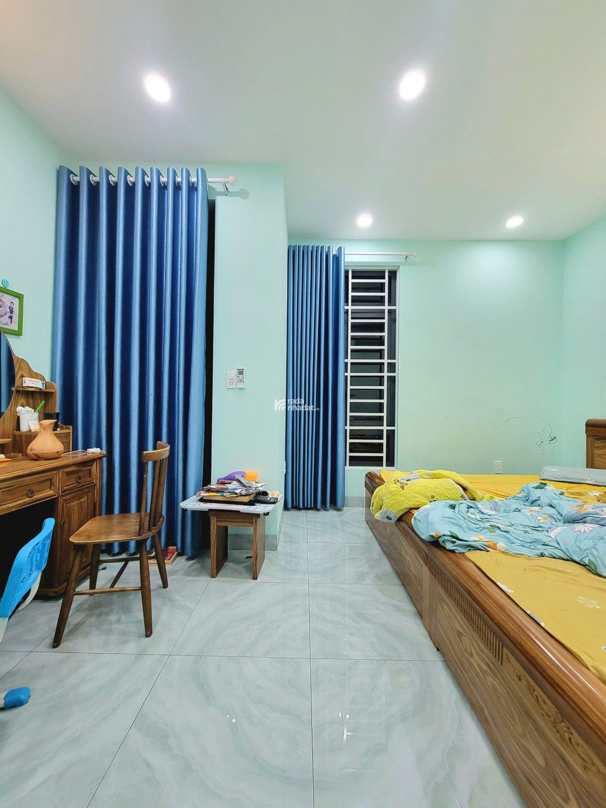 ĐẶNG THÙY TRÂM _ BÌNH THẠNH _ĐƯỜNG 10M_4 TẦNG_ SHR_ 5PN,3WC_ 10 TỶ3 TL _ KHU VỰC CHỈ 1 CĂN