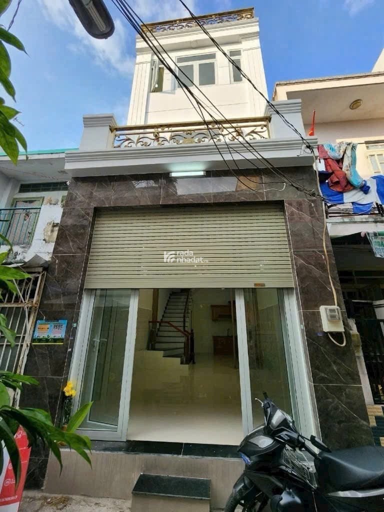 KẸT TIỀN! Cần bán nhà DT 44m2 đường Thạnh Lộc 19 Phường Thạnh Lộc Quận 12 giá 3tỷ750