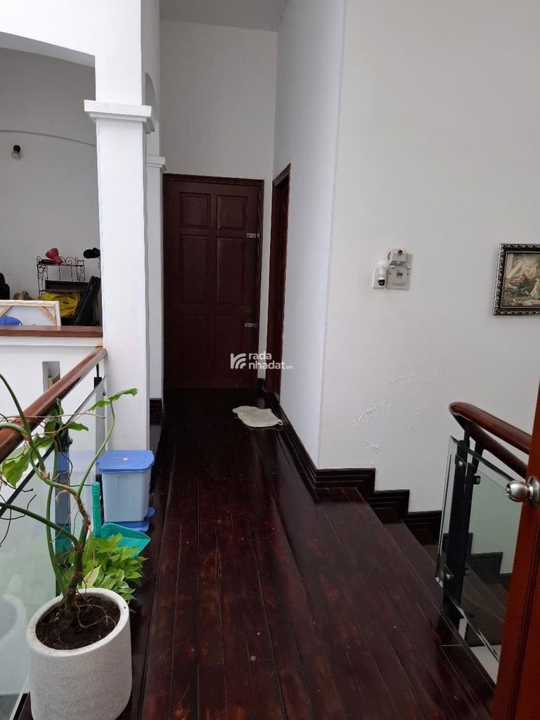 BIỆT THỰ 4 TẦNG - 151M2 - NGANG 7.2M - 5 PN - GẦN GA T3 - HẺM 8M