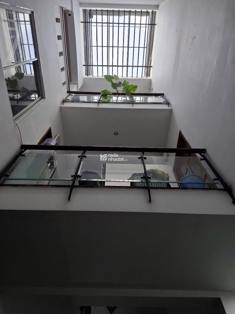 BIỆT THỰ 4 TẦNG - 151M2 - NGANG 7.2M - 5 PN - GẦN GA T3 - HẺM 8M