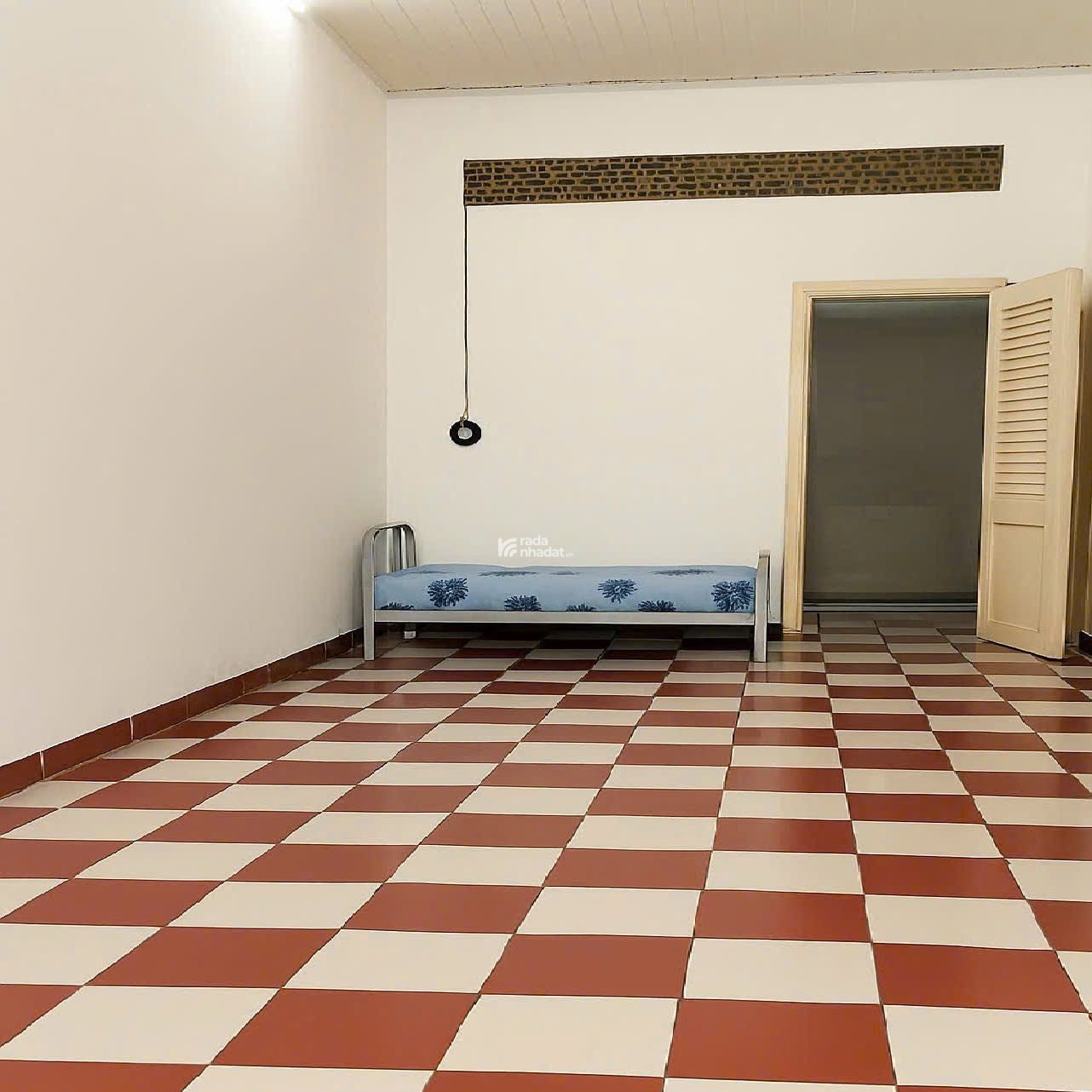 Nhà trung tâm Quận 3 - Hẻm Cách Mạng Thàng Tám - Sổ vuông 86 m2 - 2 Tầng - 8 tỷ