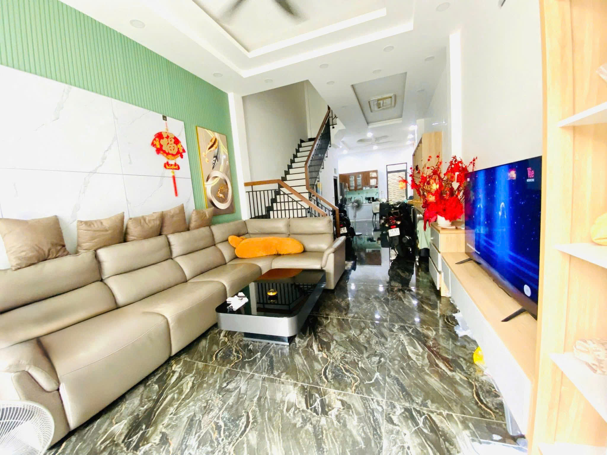 Giảm cực sốc siêu phẩm 4 tầng, HXH thông đường Ngô Quyền, Quận 10, SHR giá 3 tỷ 950 TL