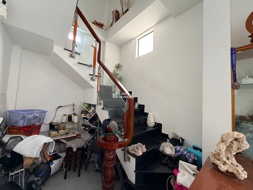 HẺM XE HƠI XÔ VIẾT NGHỆ TĨNH, BÌNH THẠNH, 5 TẦNG MỚI TINH Ở NGAY. GIẢM 550TR CHỈ 7.3T TL