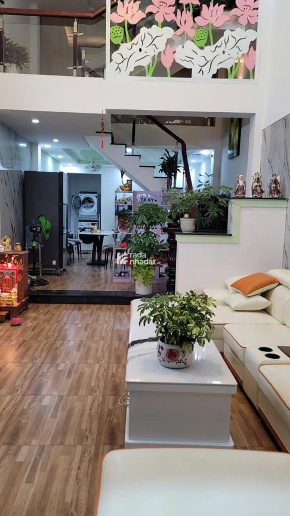 NHÀ 3 LẦU HẺM XE HƠI THÔNG, PHÚ HỮU TP. THỦ ĐỨC CHỈ 5.3Tỷ