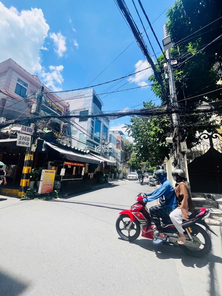 Hẻm xe hơi Phan Xích Long  Nhà mới, 2MT kinh doanh, cho thuê 20tr/tháng