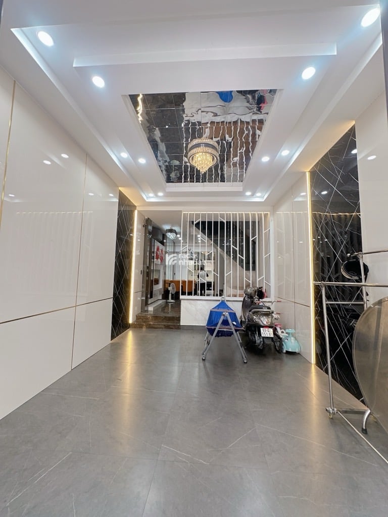  MẶT TIỀN KHU DÂN CƯ ĐỒNG BỘ - NGAY ĐỘC LẬP - GẦN TÂN SƠN NHÌ - 4 TẦNG -DTSD: 162.6M2 -