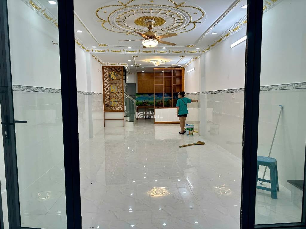 BÁN NHÀ MÃ LÒ 62M2 5.X TỶ BTCT 3 PHÒNG NGỦ HẺM XE HƠI BÌNH TÂN 