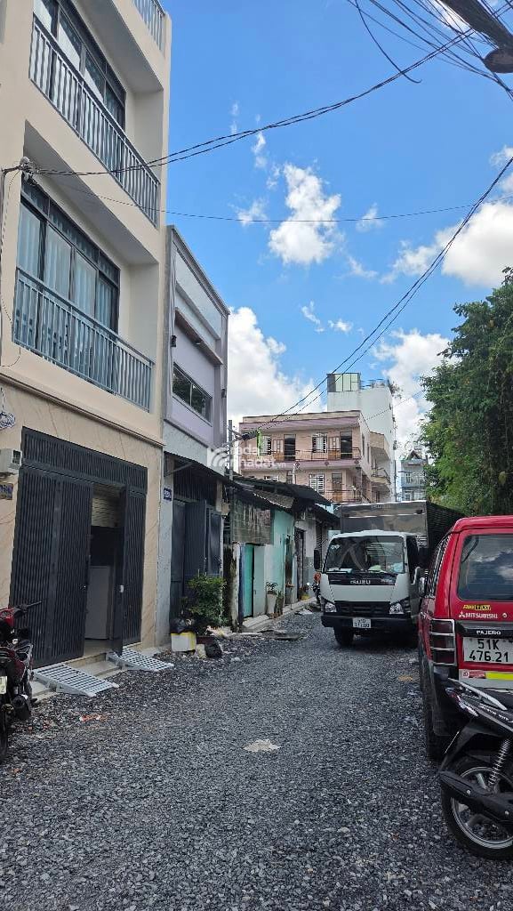 HẺM XE HƠI ÂU CƠ, TÂN BÌNH, 60M2 MỚI Ở NGAY. GIẢM 550TR CHỈ CÒN 9.4T TL