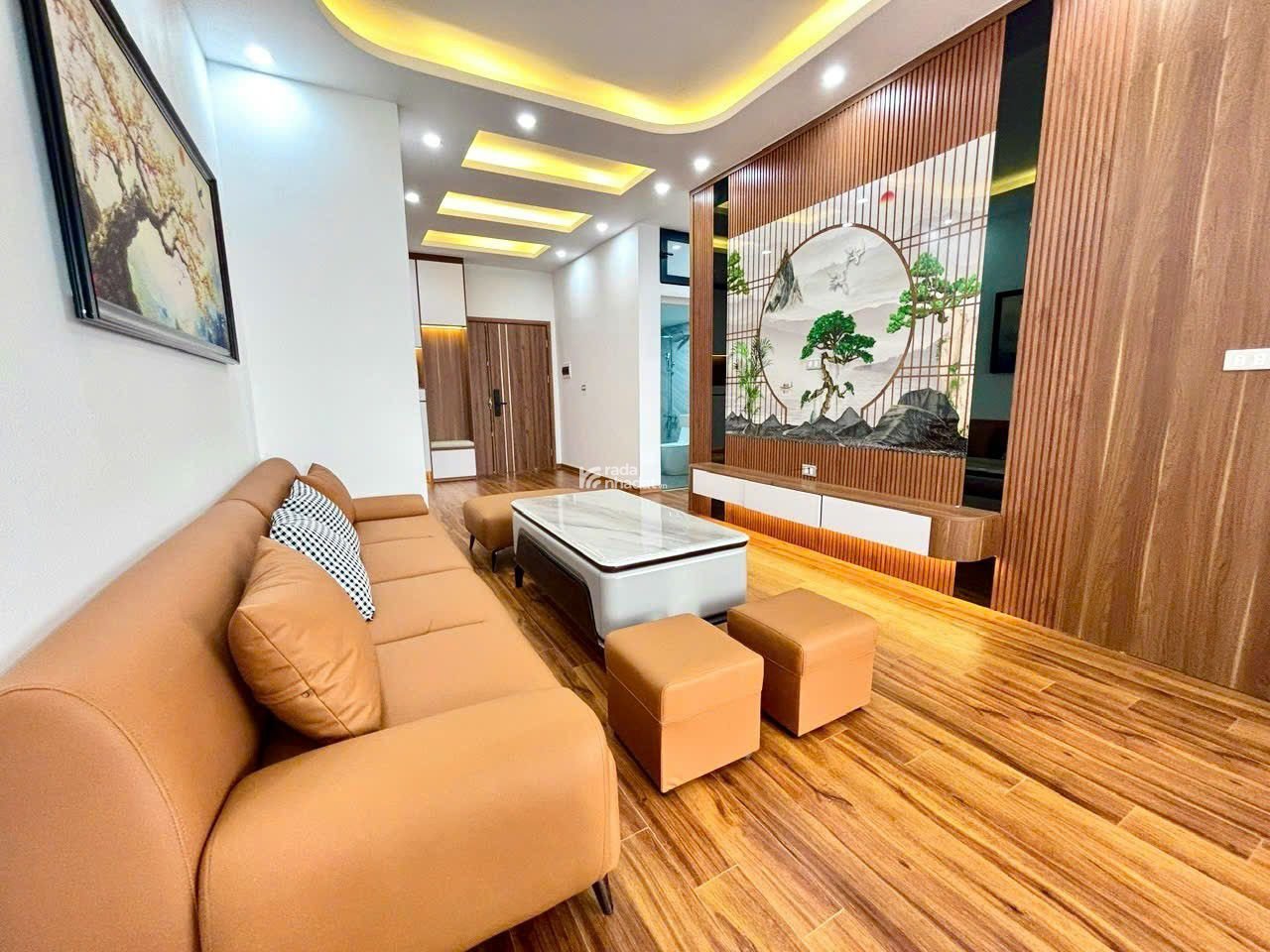 Cần bán căn hộ 3 ngủ tại M5 Nguyễn Chí Thanh/133m2 - sổ đỏ sẵn. LH: (E Loan) 0372 004 ***
