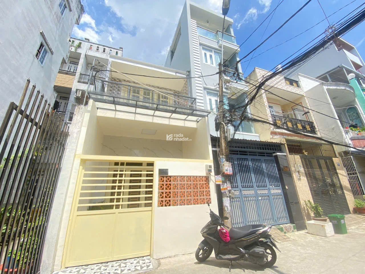 NHÀ ĐẸP GIÁ TỐT CHỈ 4.7 TỶ QUẬN BÌNH TÂN