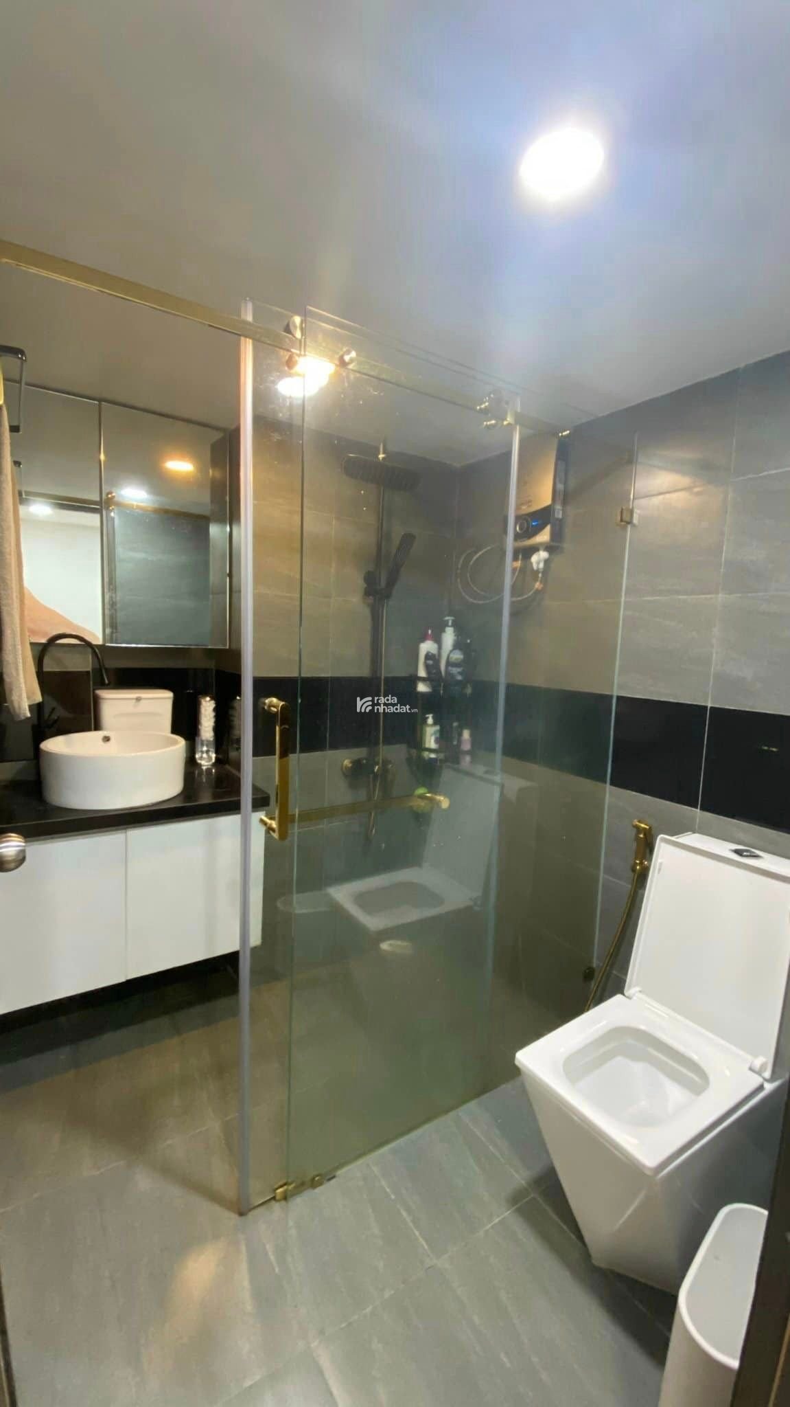 Cần bán gấp căn officetel block CT3 căn góc nhà đẹp lung linh full nội thất