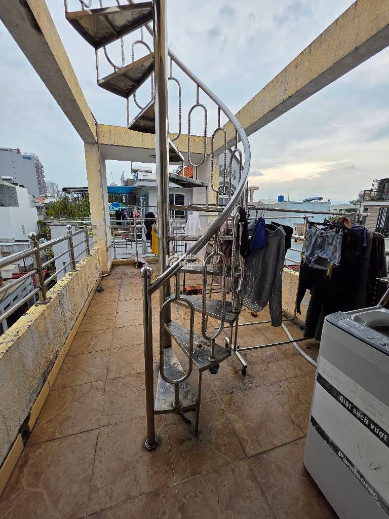 GẦN MẶT TIỀN PHAN ĐÌNH PHÙNG, PHÚ NHUẬN, 41M2 CHUẨN KẾT CẤU Ở NGAY. GIẢM 2T CHỈ CÒN 6.99T TL 