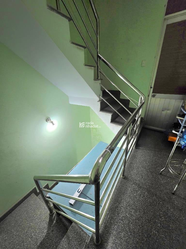 GẦN MẶT TIỀN PHAN ĐÌNH PHÙNG, PHÚ NHUẬN, 41M2 CHUẨN KẾT CẤU Ở NGAY. GIẢM 2T CHỈ CÒN 6.99T TL 