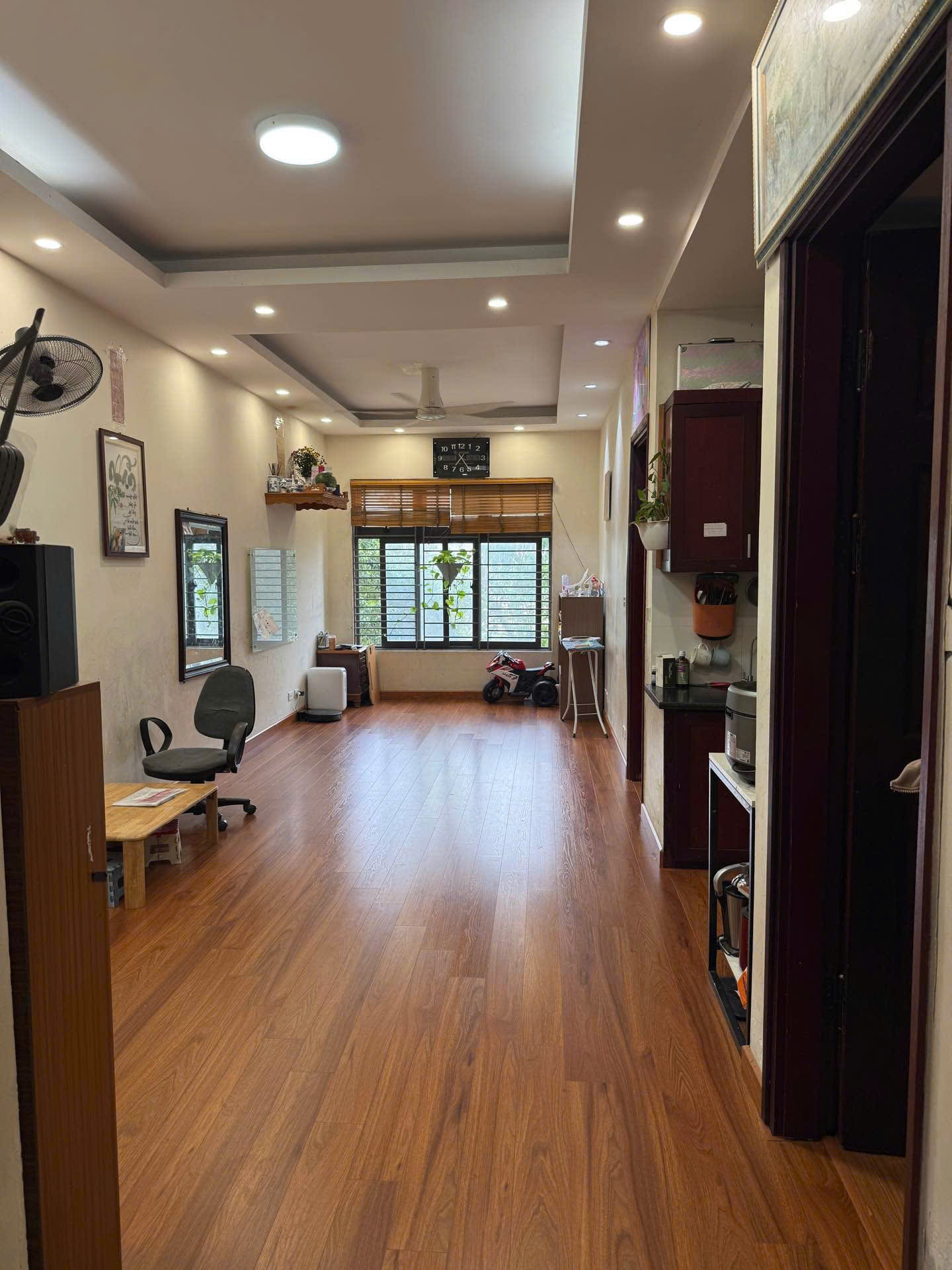 Hơn 3 Tỷ 70m 2PN 2 WC 1 Logia Chung cư Kiến Hưng Hà Đông Full đồ Sổ Sẵn Giao Dịch