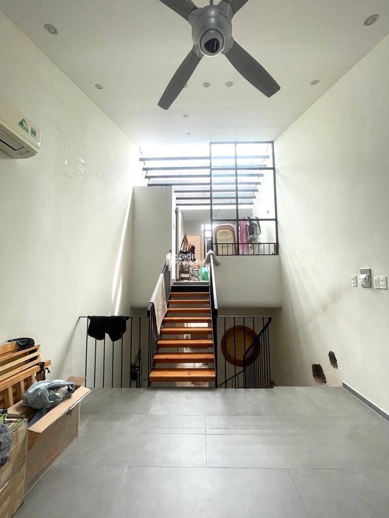 Bán nhà 2 mặt tiền hẽm ô tô đường nguyễn hữu tiến tây thạnh