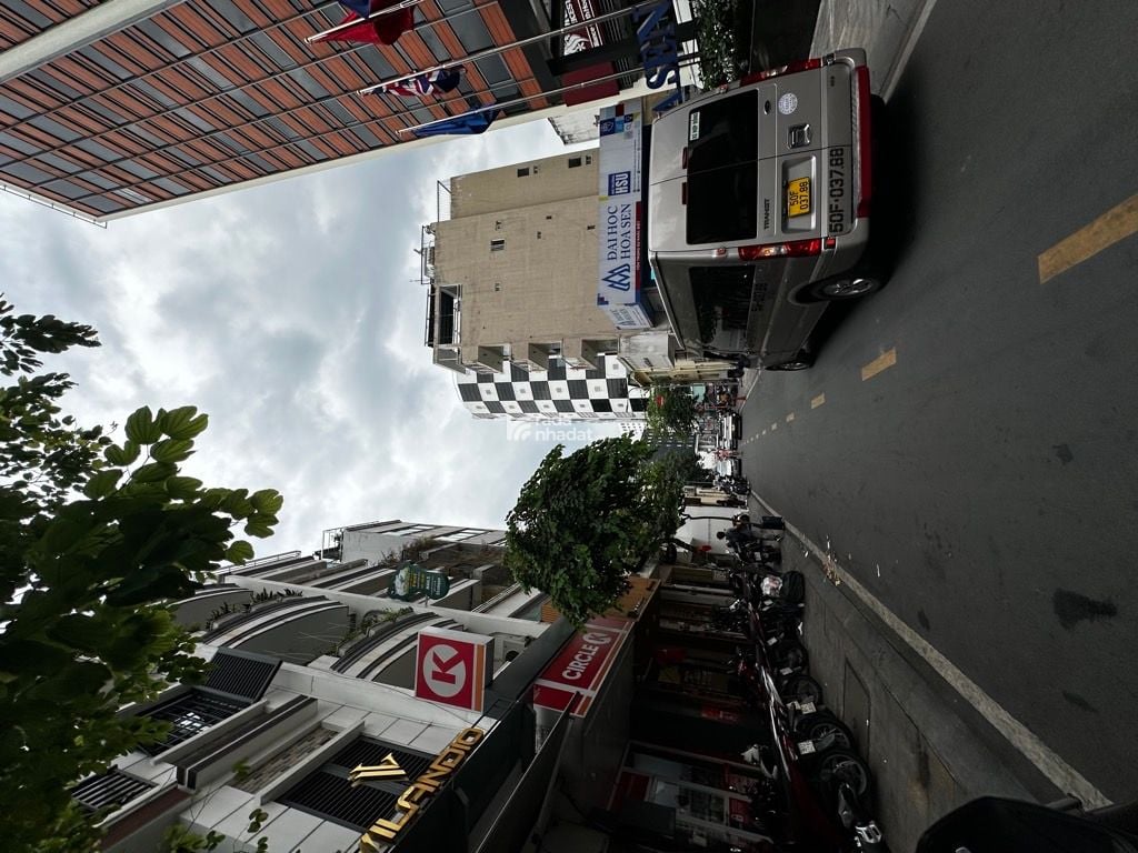 TRUNG TÂM QUẬN 1- KẾ CV 23/09- GA METRO BẾN THÀNH- NGUYỄN VĂN TRÁNG- DT: 70M2- 39 TỶ 99